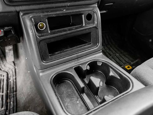 Used 2006 Chevrolet Silverado 2500 LT image 20