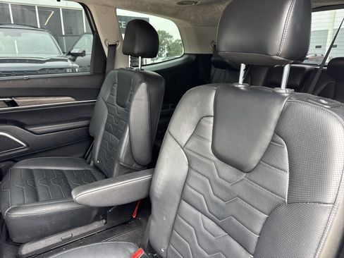 Used 2022 Kia Telluride SX w/ SX Prestige Package AWD/4WD image 28