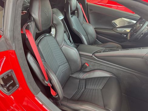 Used 2023 Chevrolet Corvette Stingray Premium Cpe w/ Z51 Performance Package image 11