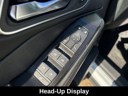 Used 2026 Nissan Rogue Platinum w/ Platinum Premium Package AWD/4WD image 14
