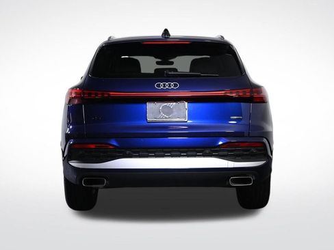 Used 2025 Audi Q5 Premium w/ Convenience Package AWD/4WD image 4