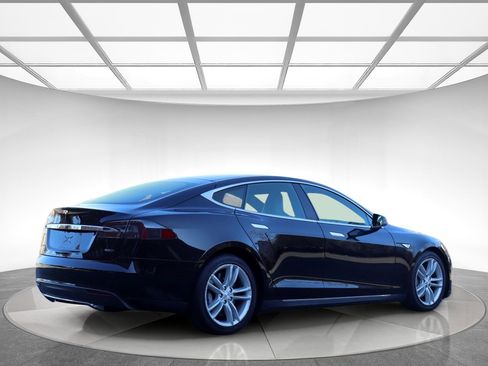 Used 2016 Tesla Model S 85D image 8
