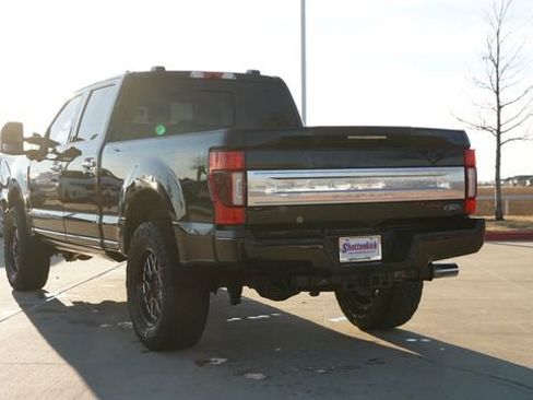 Used 2020 Ford F250 Platinum w/ FX4 Off-Road Package AWD/4WD image 7