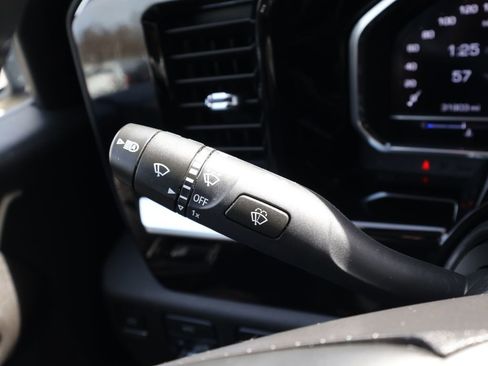 Used 2023 GMC Sierra 1500 Elevation image 17