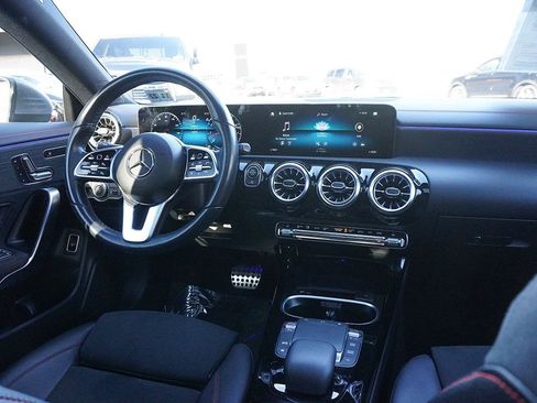 Used 2023 Mercedes-Benz CLA 250 4MATIC image 42