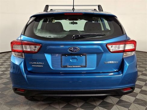 Used 2019 Subaru Impreza 2.0i image 8
