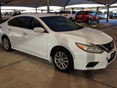 Used 2018 Nissan Altima 2.5 S w/ S Convenience Package