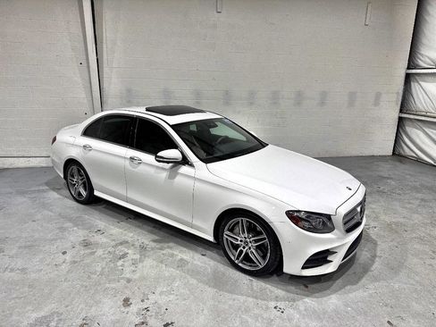Used 2019 Mercedes-Benz E 300 image 8