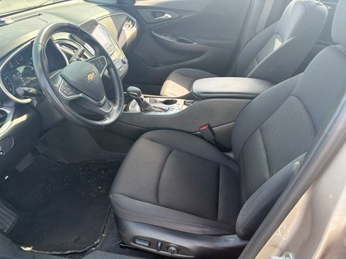 Used 2022 Chevrolet Malibu RS FWD image 7