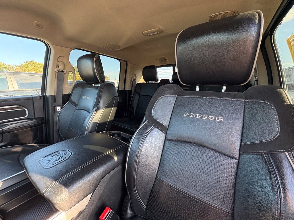 Used 2020 RAM 3500 Laramie AWD/4WD image 13