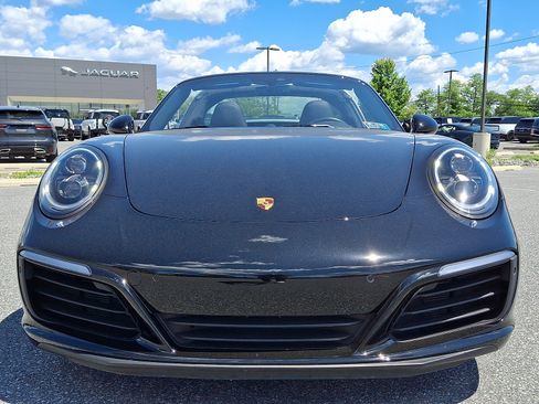 Used 2017 Porsche 911 Targa 4S AWD/4WD image 7