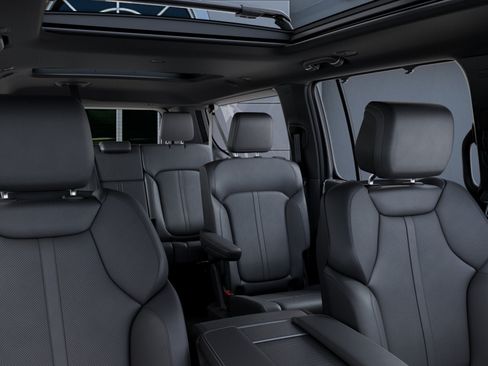 New 2025 Jeep Wagoneer L Series II w/ Convenience Group I AWD/4WD image 52