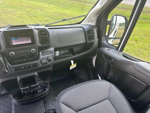 New 2026 RAM ProMaster 1500 w/ Convenience Group FWD image 21