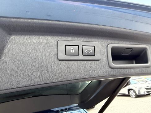 Used 2022 Subaru Forester Touring w/ Popular Package #2 AWD/4WD image 8