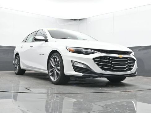 Used 2023 Chevrolet Malibu LT w/ Driver Confidence Package FWD image 46