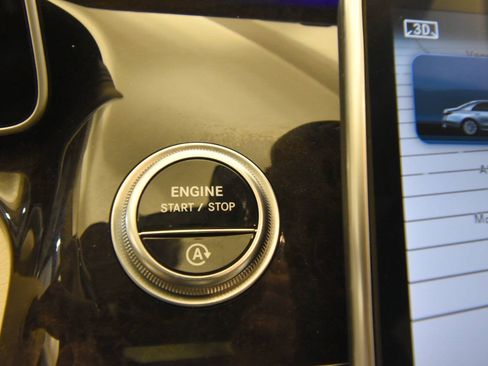 Used 2022 Mercedes-Benz S 500 4MATIC image 26