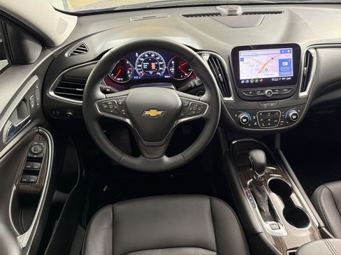 Used 2024 Chevrolet Malibu LT FWD image 28