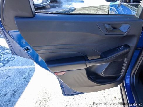 Certified 2022 Ford Escape SE w/ Cold Weather Package image 21