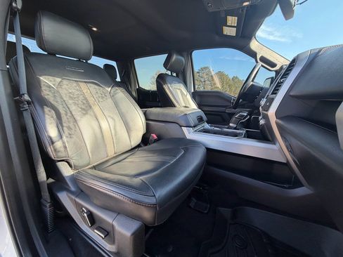 Used 2019 Ford F150 Platinum image 21