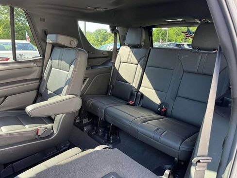 Used 2022 Chevrolet Tahoe RST w/ Luxury Package AWD/4WD image 20