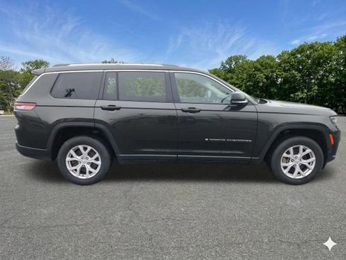Used 2022 Jeep Grand Cherokee L Limited AWD/4WD image 9