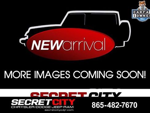 Used 2015 Chevrolet Silverado 1500 LT w/ LT Convenience Package AWD/4WD image 8