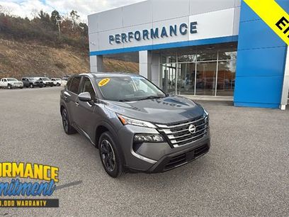 Used 2024 Nissan Rogue SV