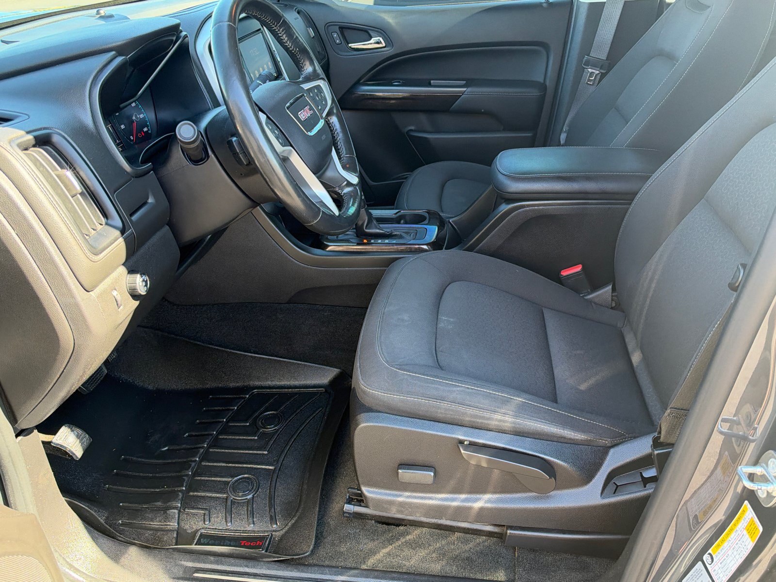 Used 2017 GMC Canyon SLE w/ SLE Convenience Package RWD image 9