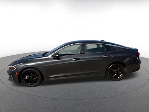 Used 2025 Kia K5 LXS image 16