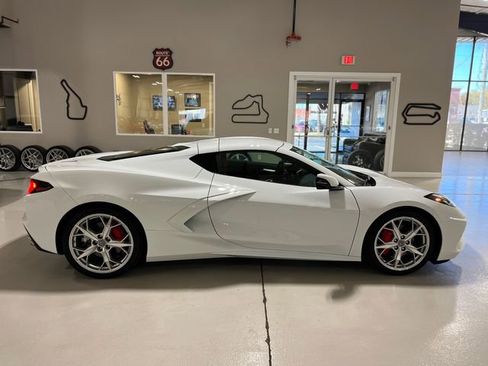 Used 2021 Chevrolet Corvette Stingray 2LT w/ Chrome Exterior Badge Package image 46