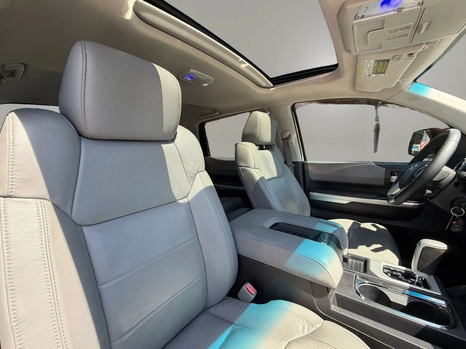 Used 2015 Toyota Tundra Limited RWD image 35