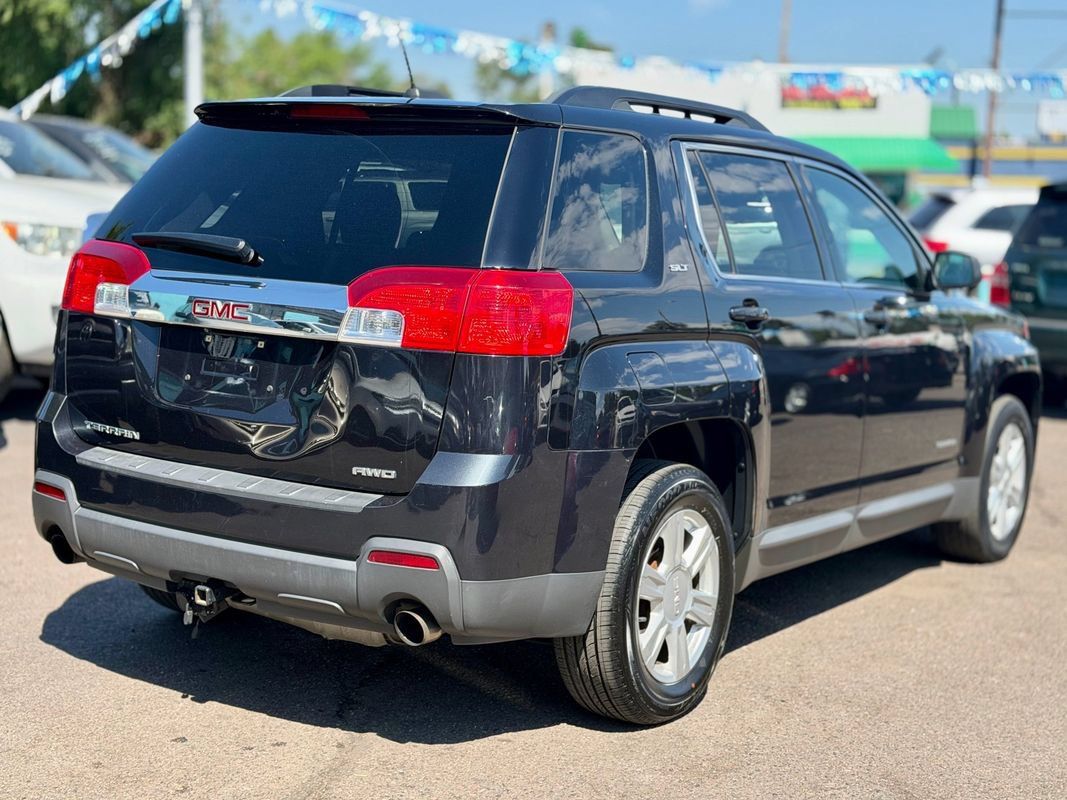 Used 2015 GMC Terrain SLT w/ Open Road Package AWD/4WD image 2