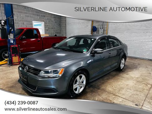 Used 2013 Volkswagen Jetta TDI image 1