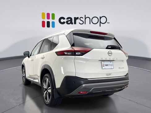 Used 2023 Nissan Rogue SL AWD/4WD image 3