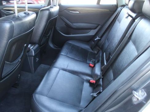 Used 2013 BMW X1 sDrive28i image 10