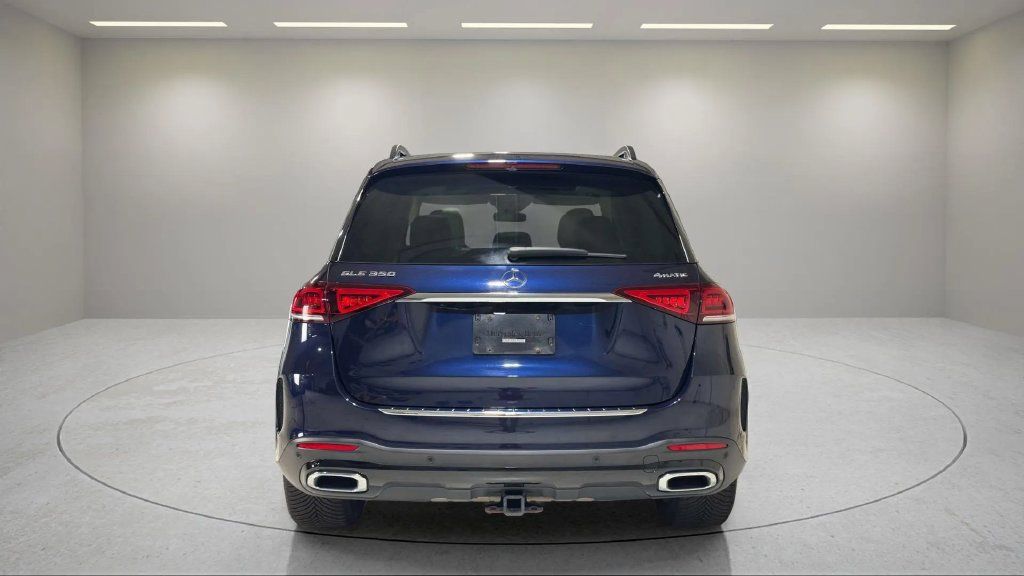 Used 2020 Mercedes-Benz GLE 350 4MATIC image 4