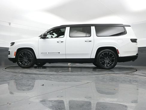Used 2024 Jeep Grand Wagoneer L Series II w/ Quick Order Packagew 28T AWD/4WD image 46