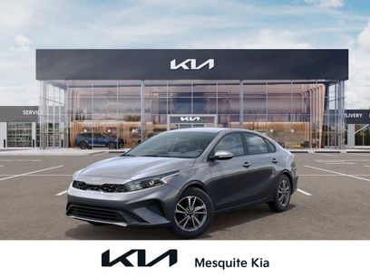 New 2024 Kia Forte LXS w/ LXS Technology Package