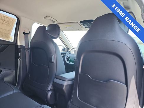 Used 2025 Kia EV6 Light RWD image 16