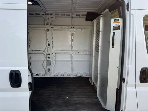 Used 2023 RAM ProMaster 2500 FWD image 20