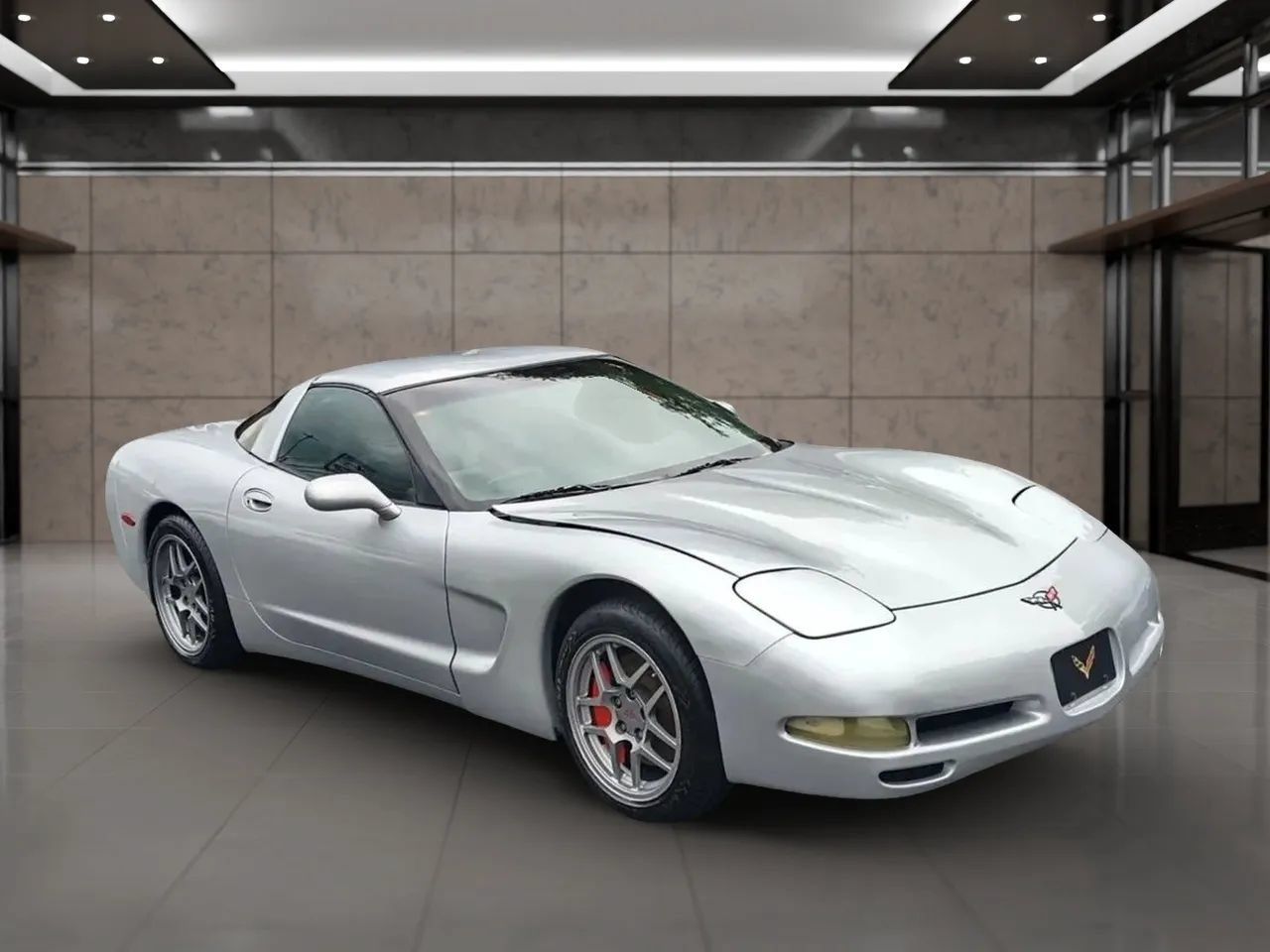 Used 1998 Chevrolet Corvette Coupe RWD image 1