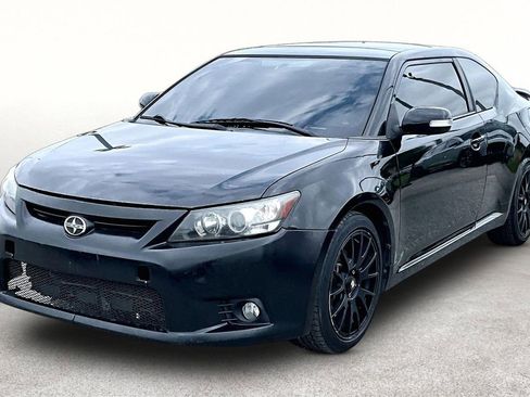 Used 2013 Scion tC FWD image 12