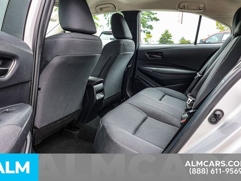 Used 2023 Toyota Corolla LE image 19