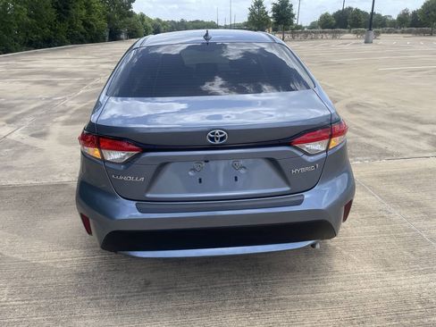 Used 2021 Toyota Corolla LE FWD image 5