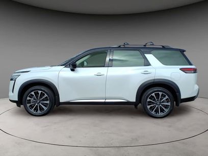 New 2026 Nissan Pathfinder Platinum