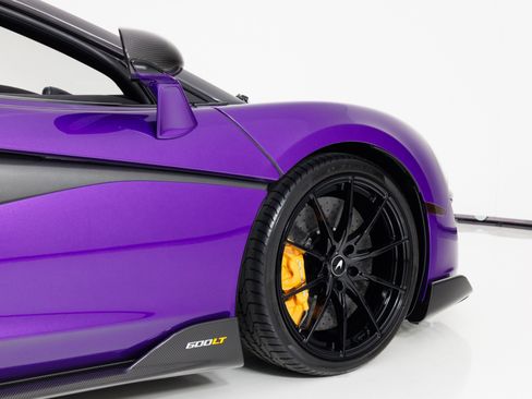 Used 2020 McLaren 600LT Spider RWD image 69