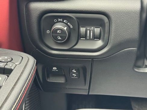 Used 2025 RAM 1500 Rebel w/ Rebel Level 1 Equipment Group AWD/4WD image 37