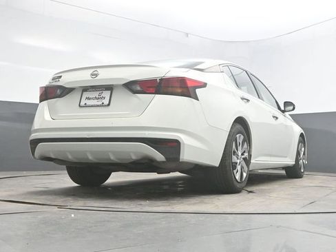 Used 2021 Nissan Altima 2.5 S FWD image 34