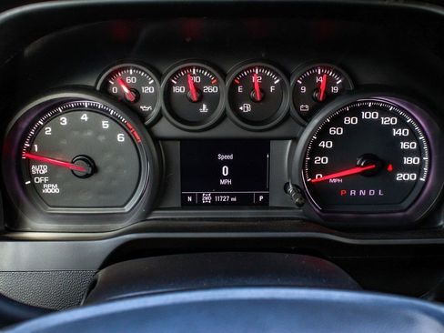 Used 2024 Chevrolet Silverado 1500 Custom image 16