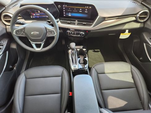 New 2026 Chevrolet Trax ACTIV w/ Driver Confidence Package FWD image 17